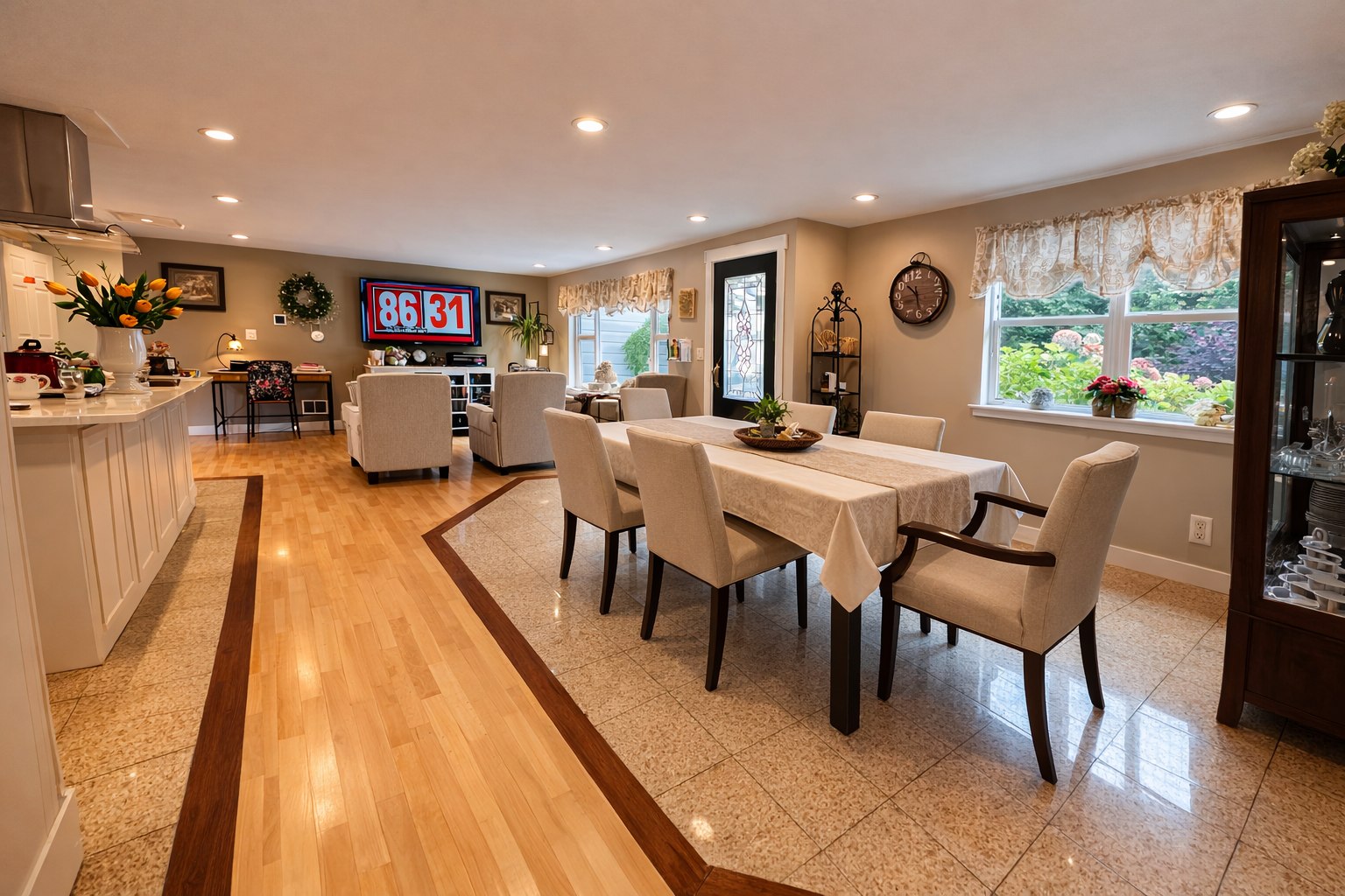 Magnolia Senior Loving Care Burien dining and living area
